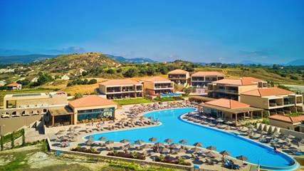 Hotel Asterias Resort & Spa
