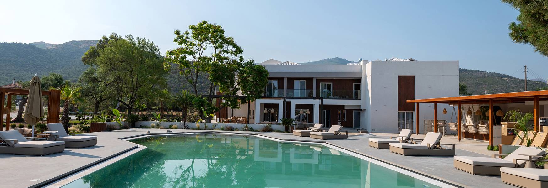 The Mini Resort